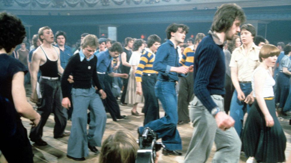 Танцоры в казино Уиган, 1977 год
