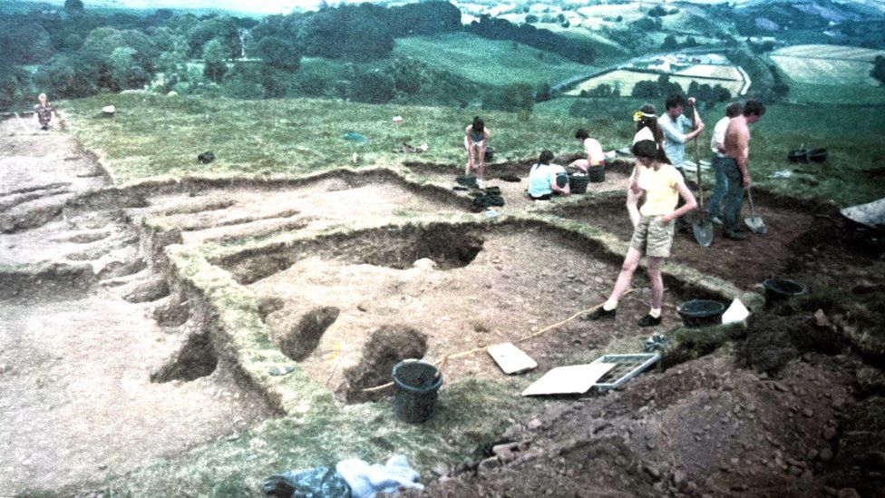 Excavations took place at Dunmisk Fort just outside Carrickmore in the 1980s