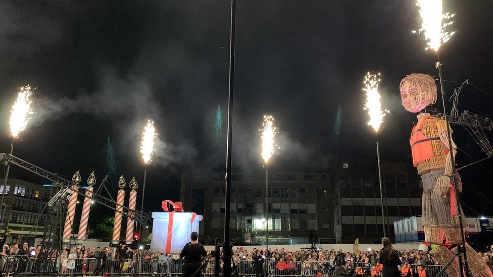 In pictures Hull Freedom Festival attracts thousands BBC News