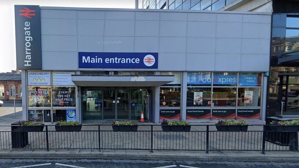 Northern apologises after wheelchairuser misses train at Harrogate