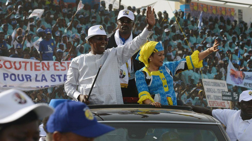President Idriss Deby greets supporters at a stadium in N'Djamena, 8 April