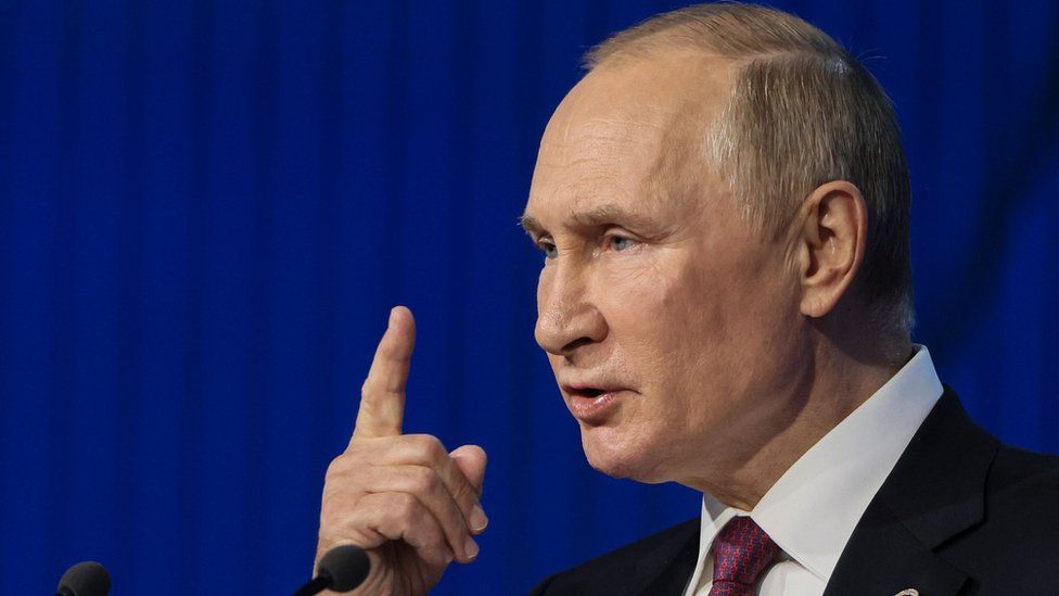 Putin pins Ukraine hopes on winter and divisive US politics - BBC News