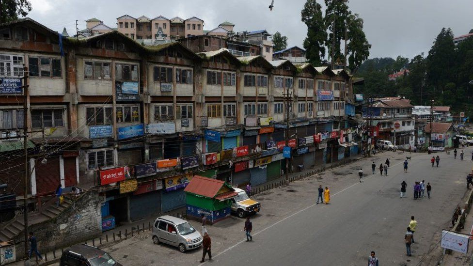 Deserted streets in Darjeeling