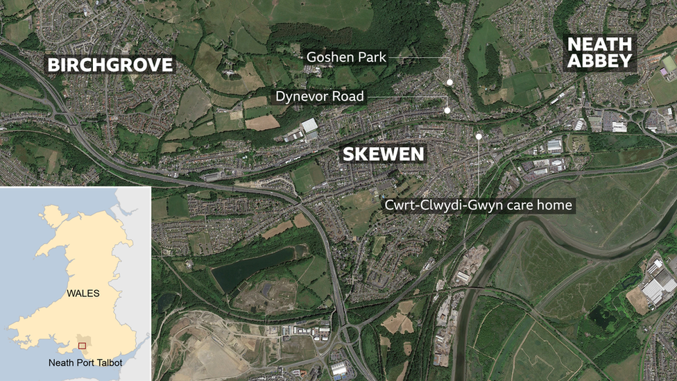 Map showing Skewen
