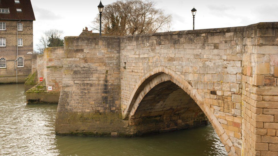 Authority to consider third bridge over the Great Ouse BBC News