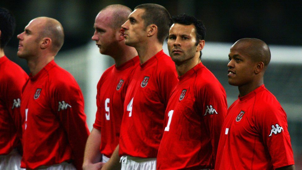 Earnshaw with Gigs at a Wales line up