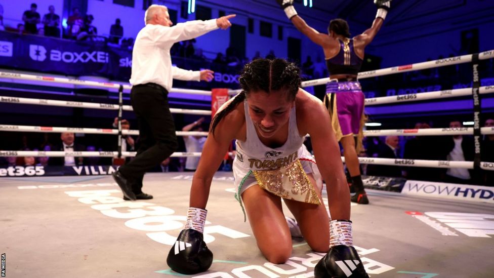 Caroline Dubois: Olympian dominates Magali Rodriguez to win IBO ...