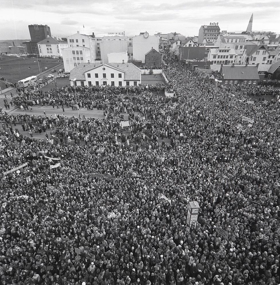 Crowd in Reykjavik