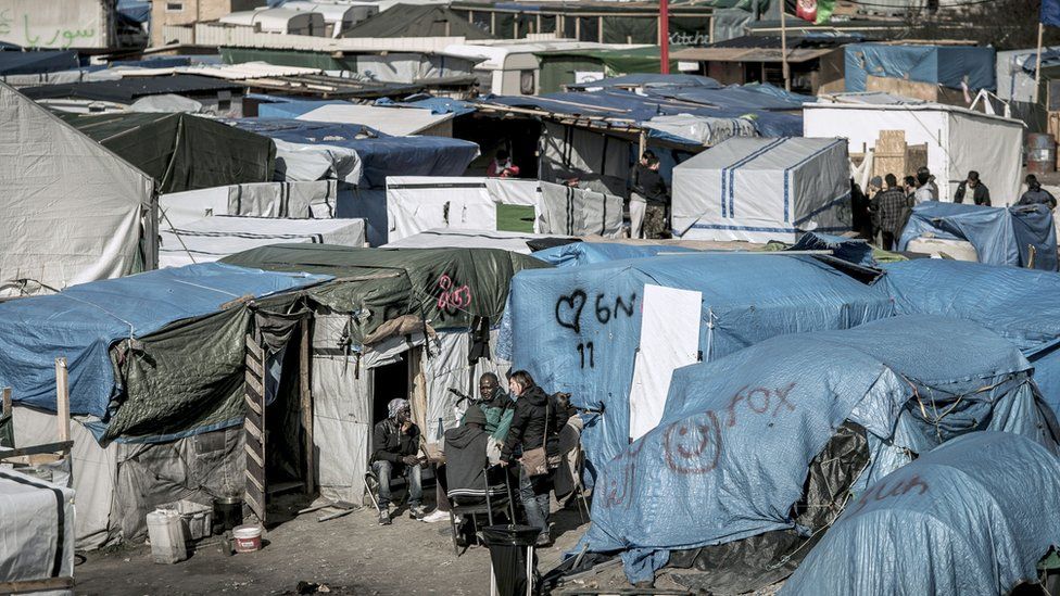 Kindertransport veterans urge Calais children help - BBC News