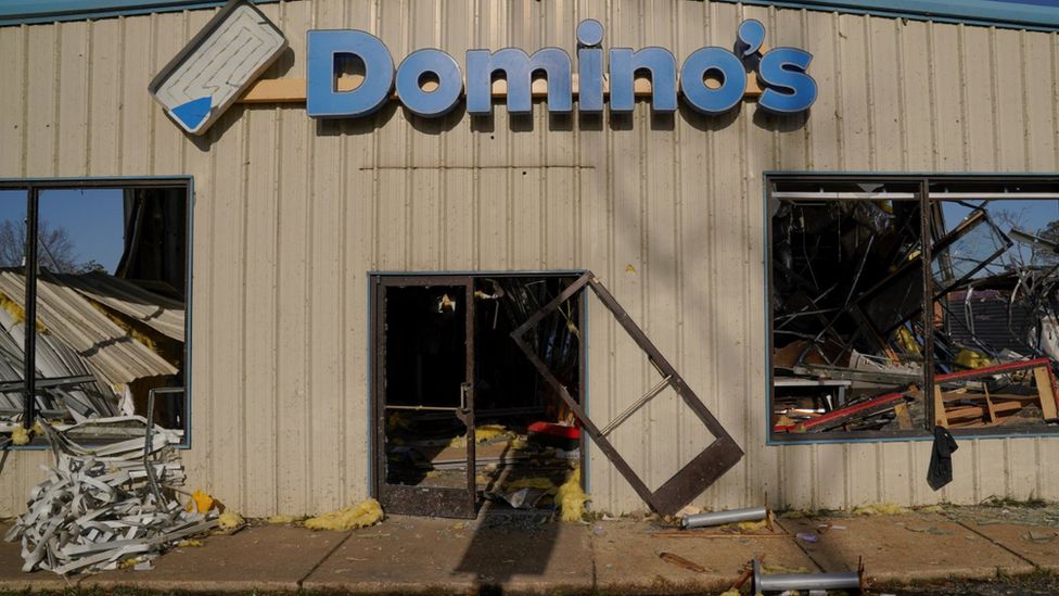 Damaged Domino's branch following tornado in Wynne, Arksansas