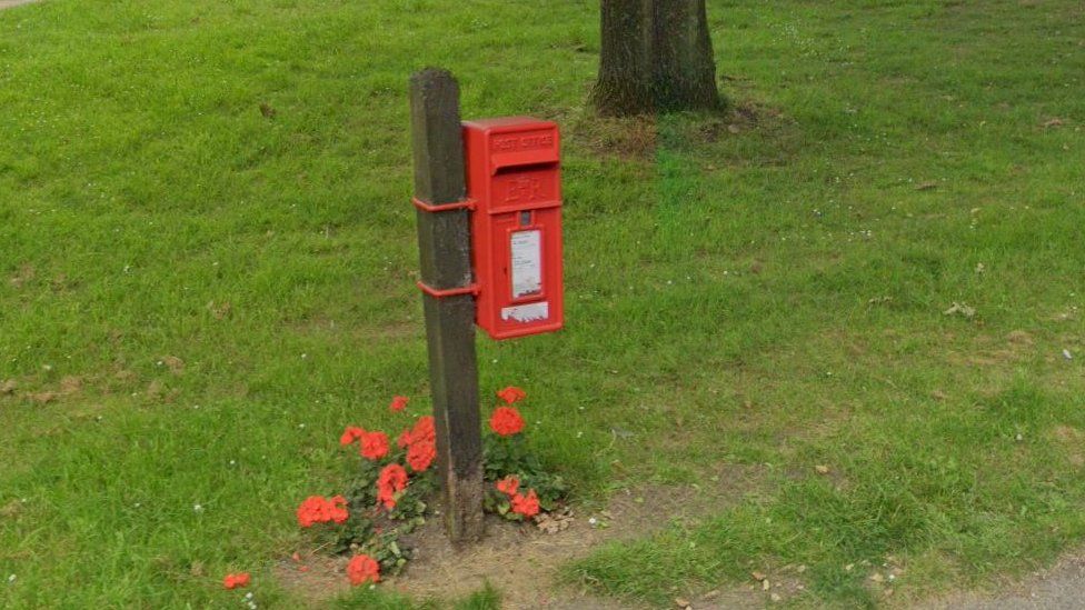 Postbox on The Green, Chedburgh