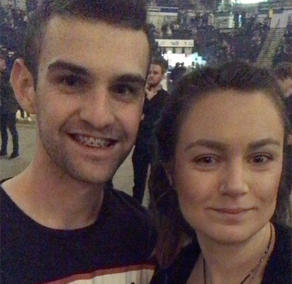 Stacey Andrew and her partner Callum Mutton ay Sheffield Arena (2019)