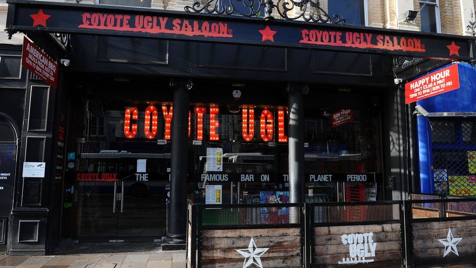 Bar Coyote Ugly