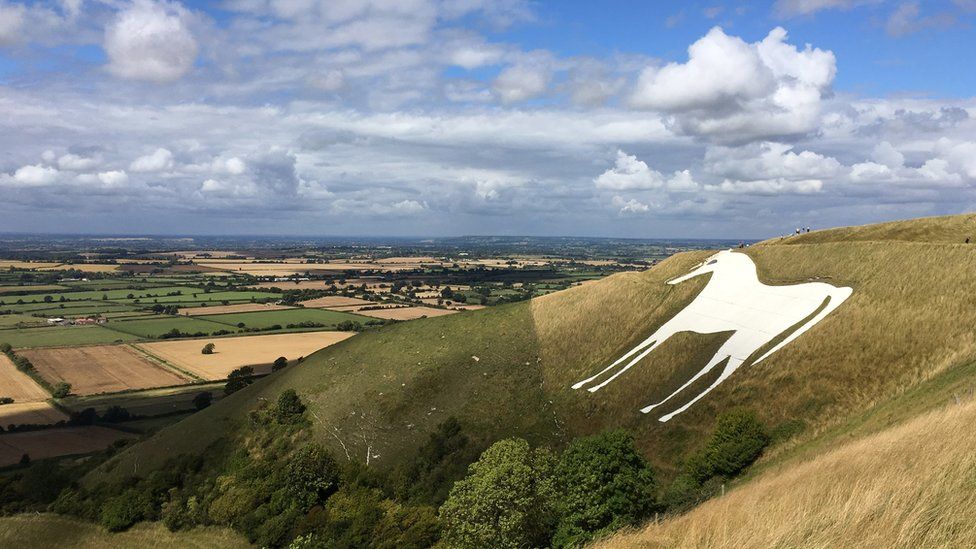 westbury-white-horse-set-for-biggest-overhaul-bbc-news