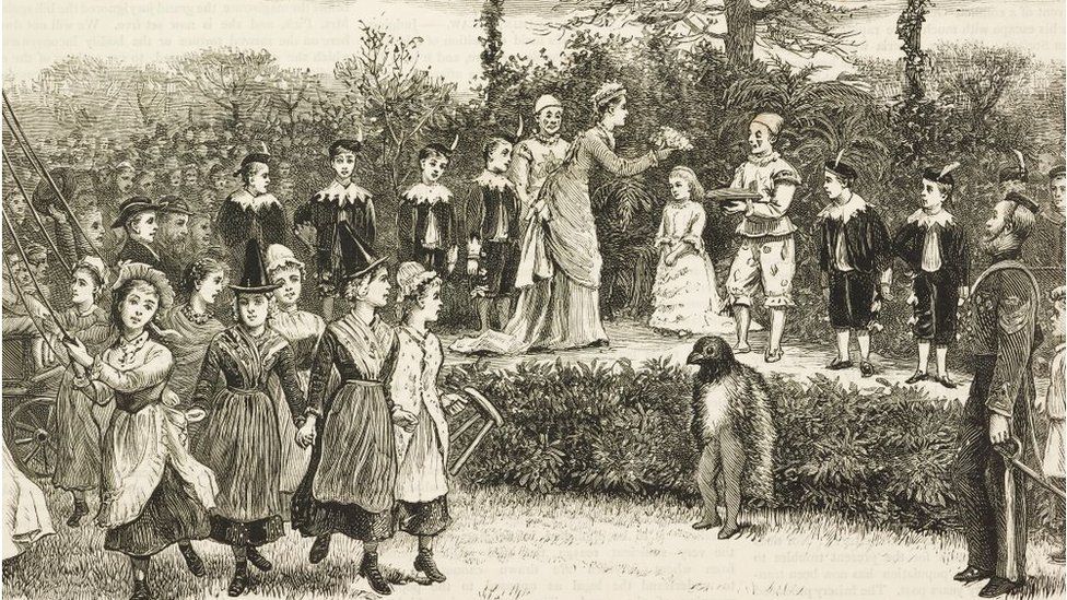 Illustration of May Queen crowning