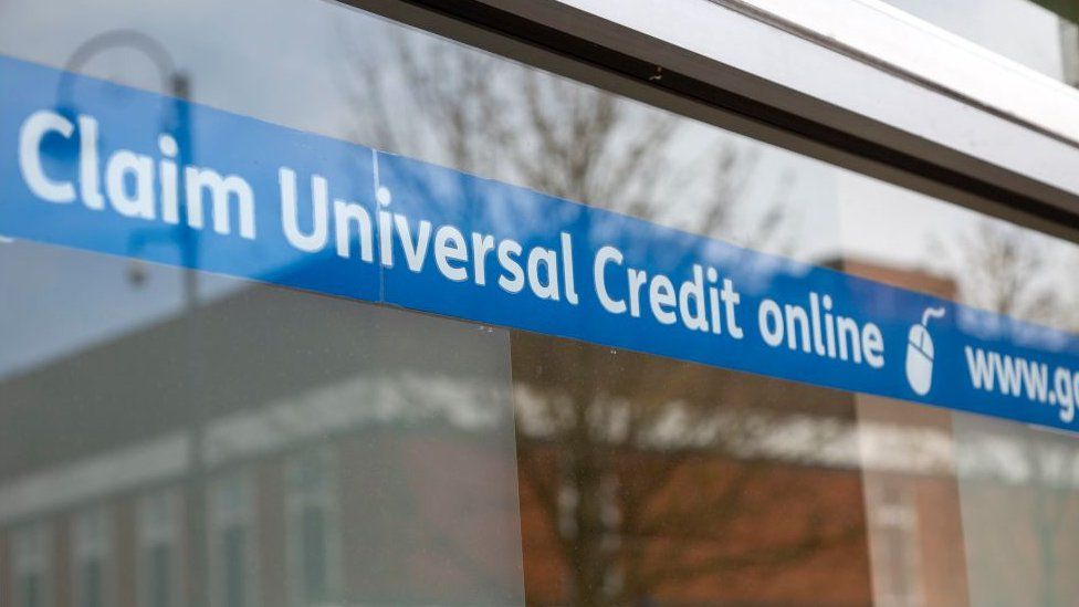 Claim Universal Credit online banner message in window in Wiltshire