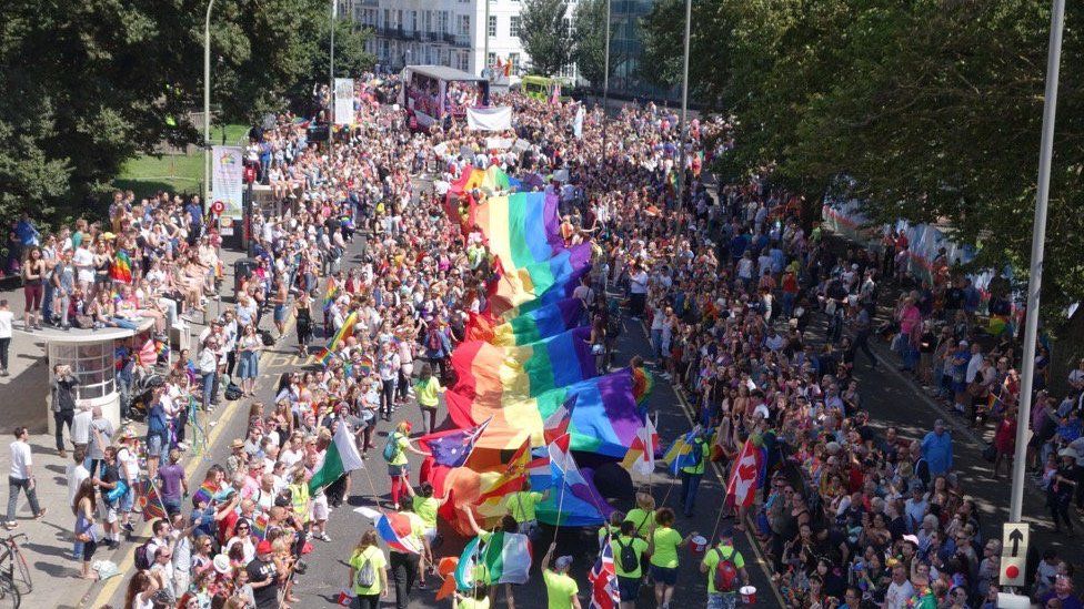 Brighton Pride Thousands turn out to watch parade BBC News