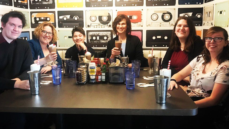 Ashley, Zoe, Alexis and Amanda with the rest of the family drinking milkshakes