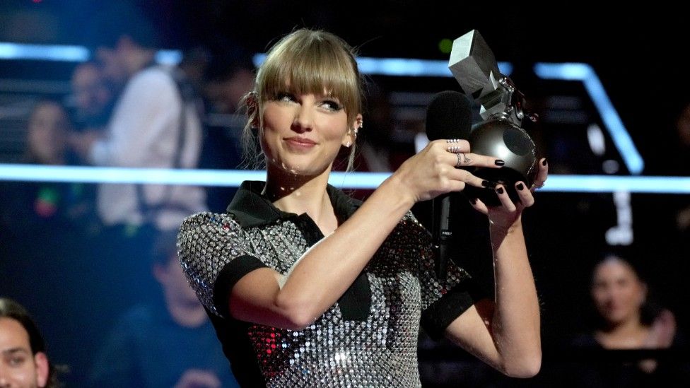 Iconic Taylor Swift cardboard cut-out may be leaving Manchester