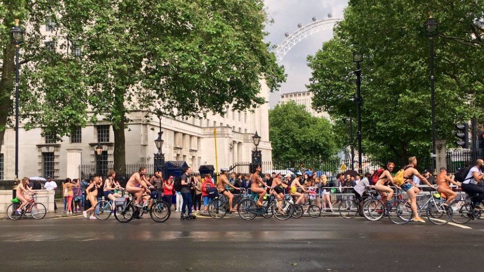 Nude Cyclists Take In London Landmarks On World Naked Bike Ride BBC News