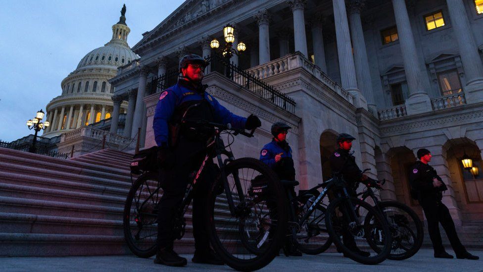Полиция Капитолия США патрулирует перед обращением к Конгрессу США в начале этого месяца. Агентство сопротивлялось обнародованию видеозаписи беспорядков.