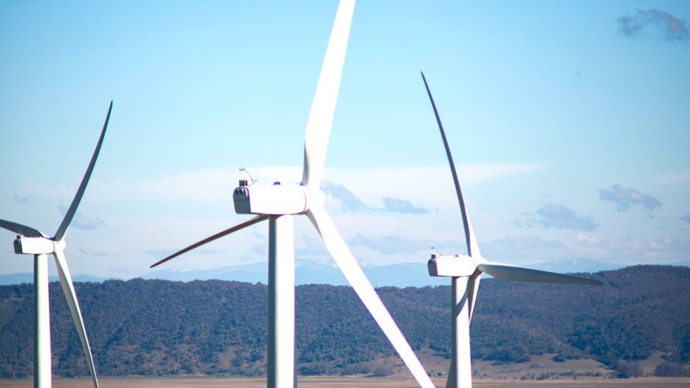 Ветряные турбины на Capital Wind Farm, крупнейшей ветряной электростанции в Новом Южном Уэльсе, в 30 км к северо-востоку от Канберры