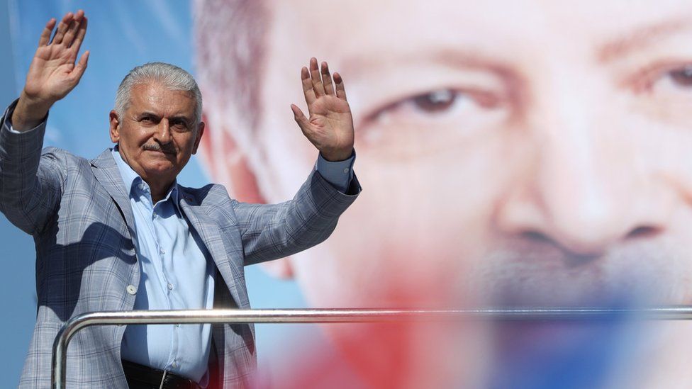 Binali Yildirim on his final campaign before the election on June 23
