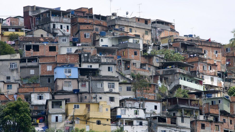 Brazil - Favela culture - hair styling and passinho