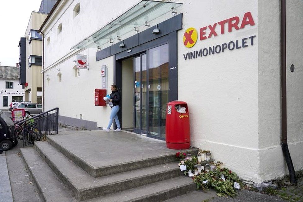 The grocery store Coop Extra in Kongsberg where the suspect carried out part of the attack reopened early on 18 October 2021