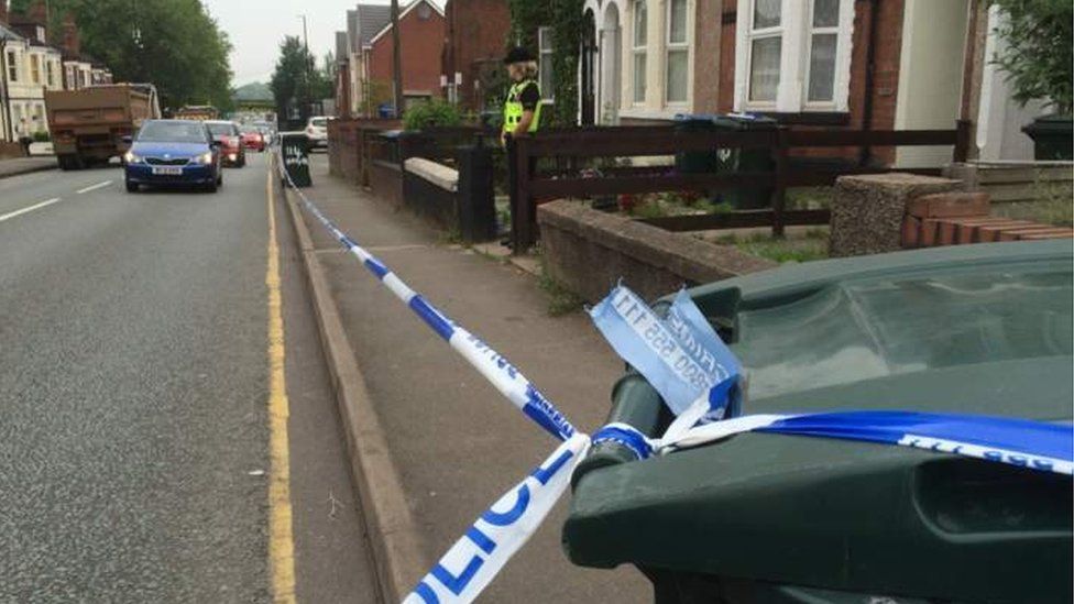 Police launch murder inquiry after man found in Coventry with stab