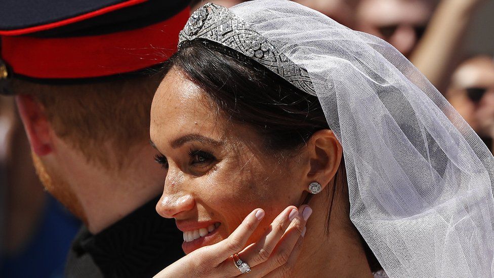Meghan Markle in the carriage after marrying Prince Harry