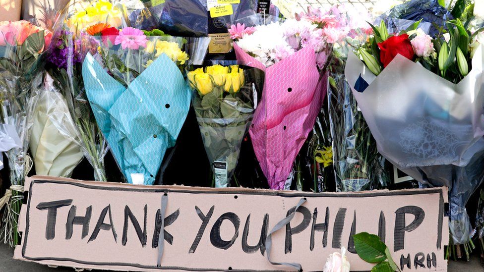 Floral tributes are seen at Buckingham Palace