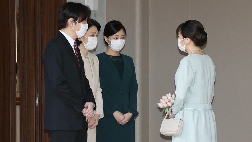 Princess Mako talks to her father, mother and sister before leaving her home