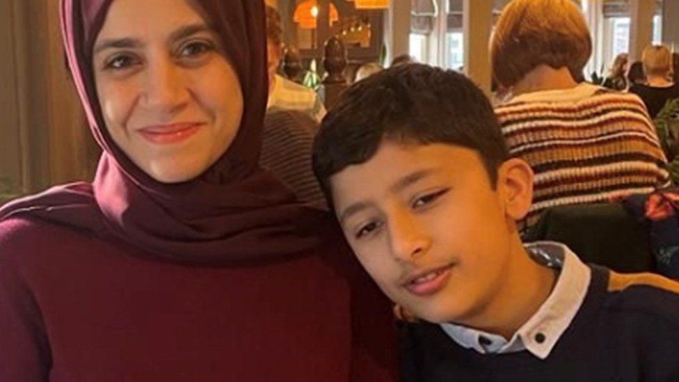 Amna with son Zayd