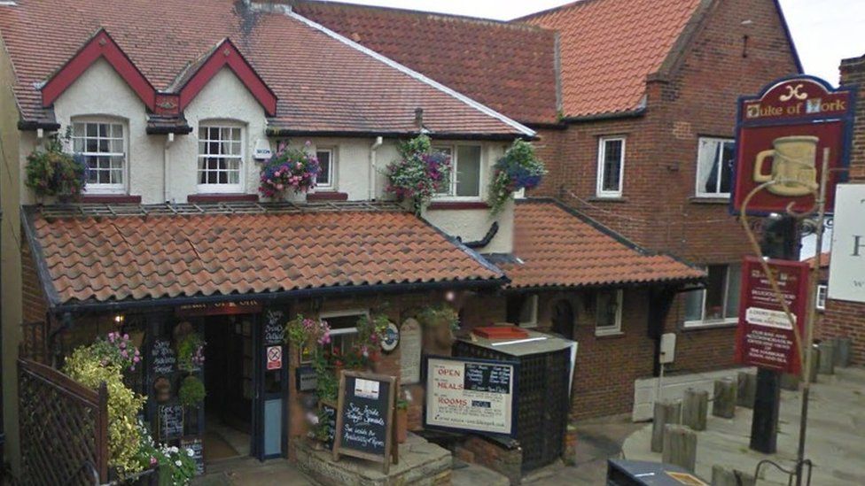 Whitby's Duke of York applies to expand with second bar - BBC News