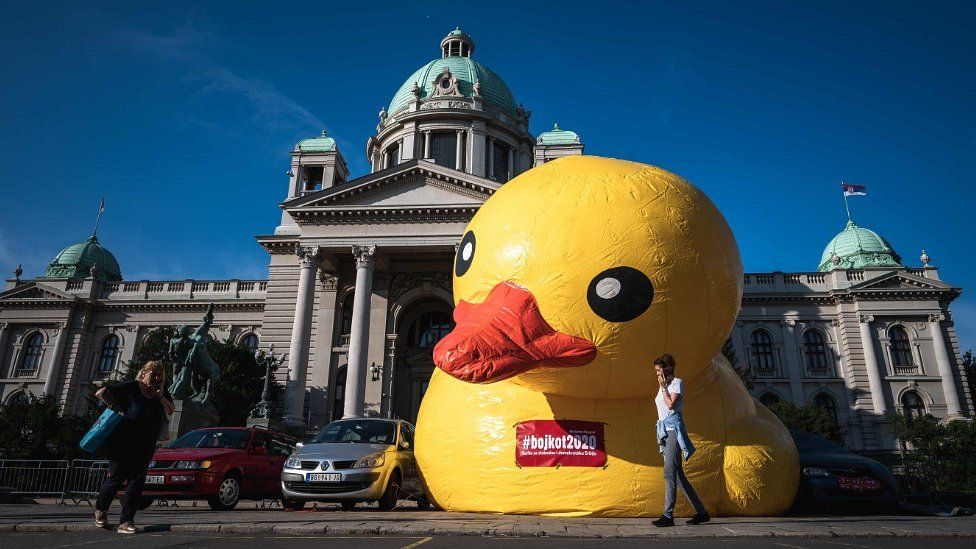 Protest group Don't Let Belgrade Drown placed a giant inflatable duck outside parliament, 18 Jun 20