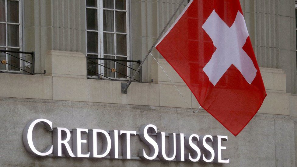 Credit Suisse shares hit as investor fears reignite - BBC News