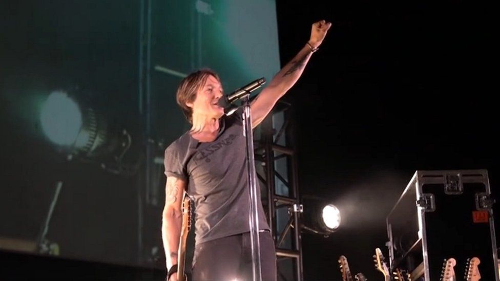 Keith Urban on stage