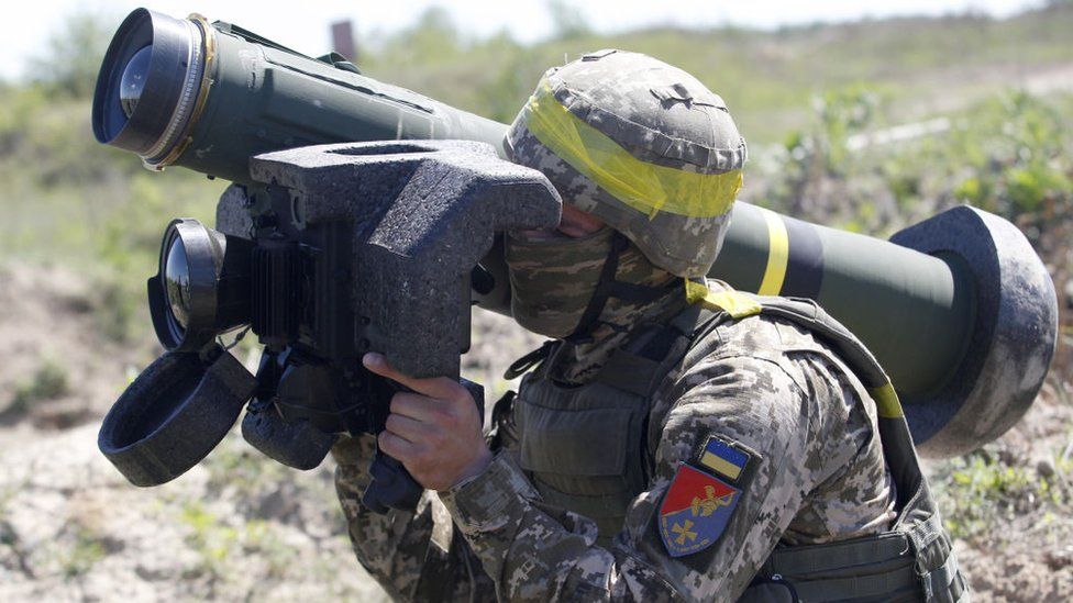 Ukrainian soldier with a Javelin