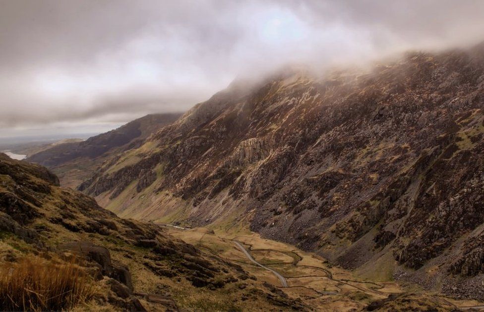 This stunning vista over Pen-Y-Pass in Snowdonia was captured by Amber Morris