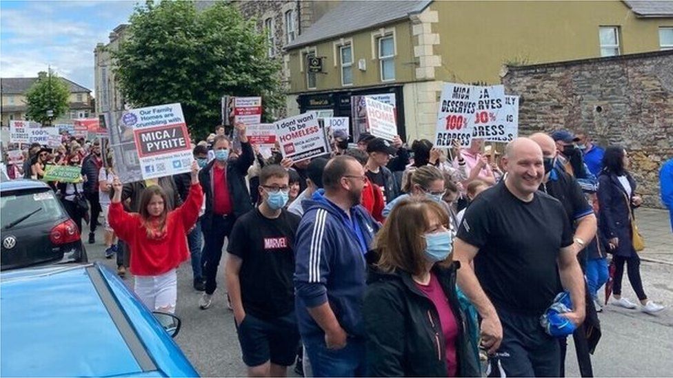 A demonstration took place on Sunday at the offices of Donegal County Council