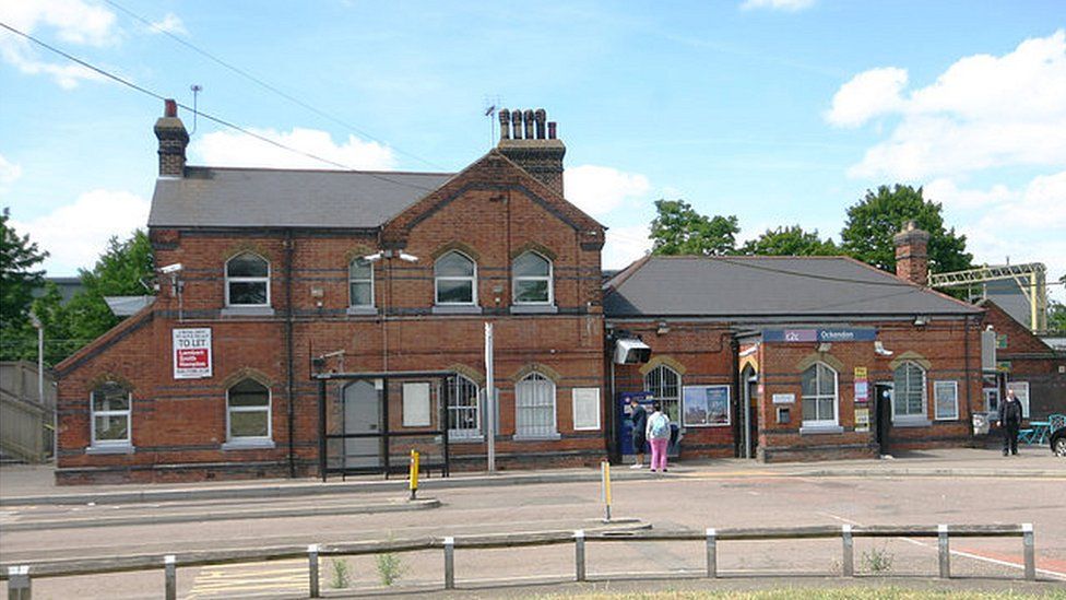 Teen arrested in South Ockendon acid attack probe BBC News