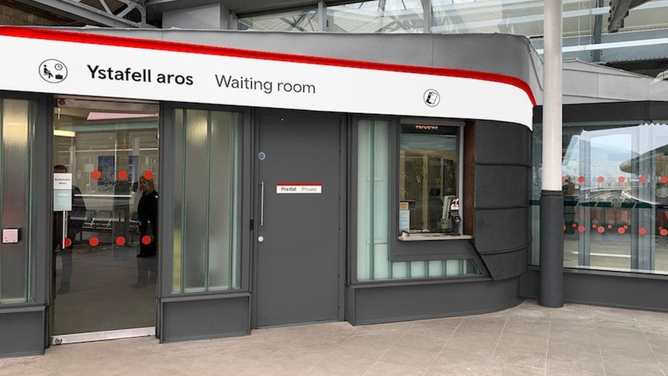 An artist's impression of a refurbished waiting room at Swansea station