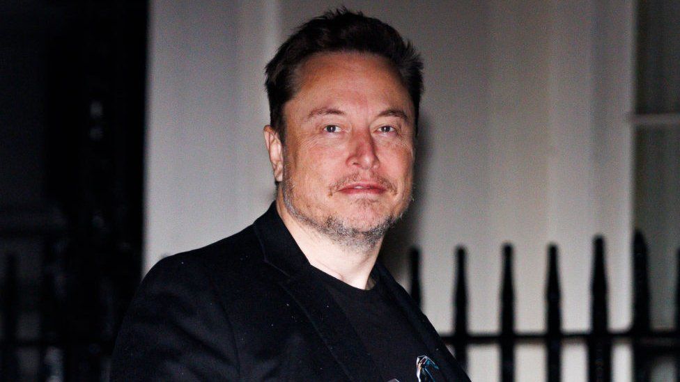 Musk outside Number 10 Downing street in November 2023