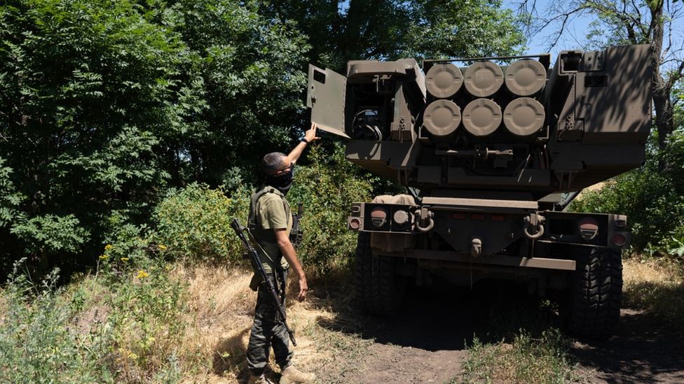 Un soldado ucraniano