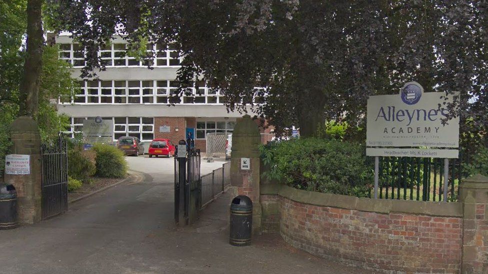 Coronavirus Staffordshire school closes over staff shortages