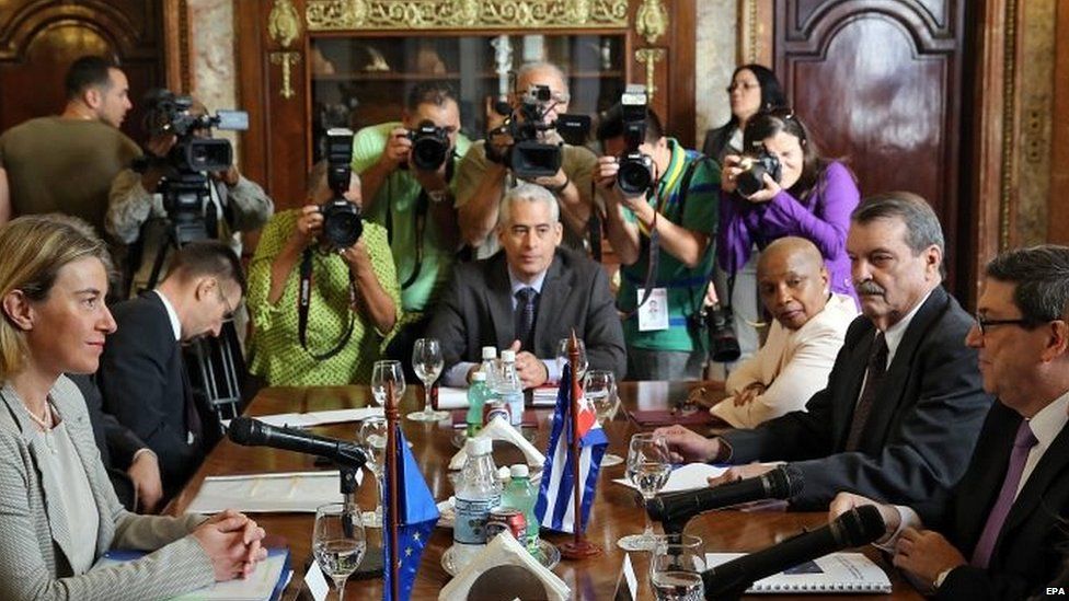 EU foreign policy chief Federica Mogherini meets Cuban Foreign Minister Bruno Rodriguez (far right) 11/03/2016