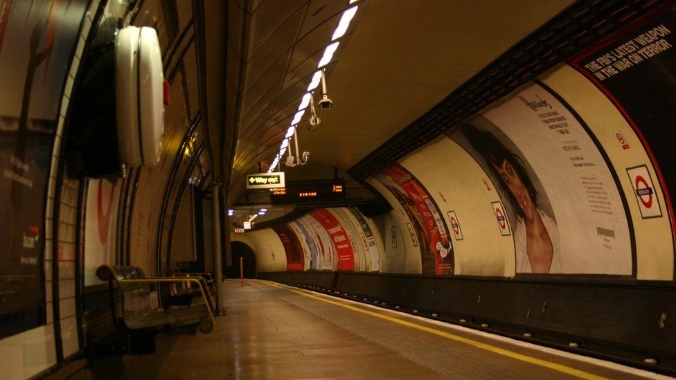 Empty tube platform