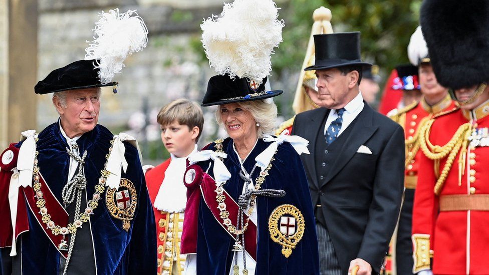 Prince Andrew out of view as Tony Blair receives royal honour - BBC News