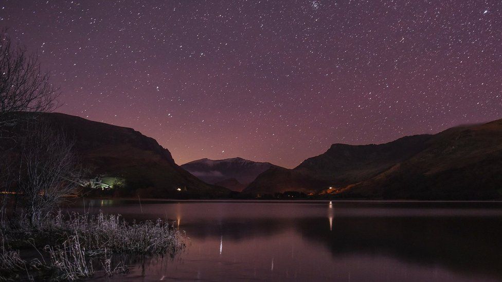 A sky full of stars at Llyn Nantlle Uchaf in Gwynedd